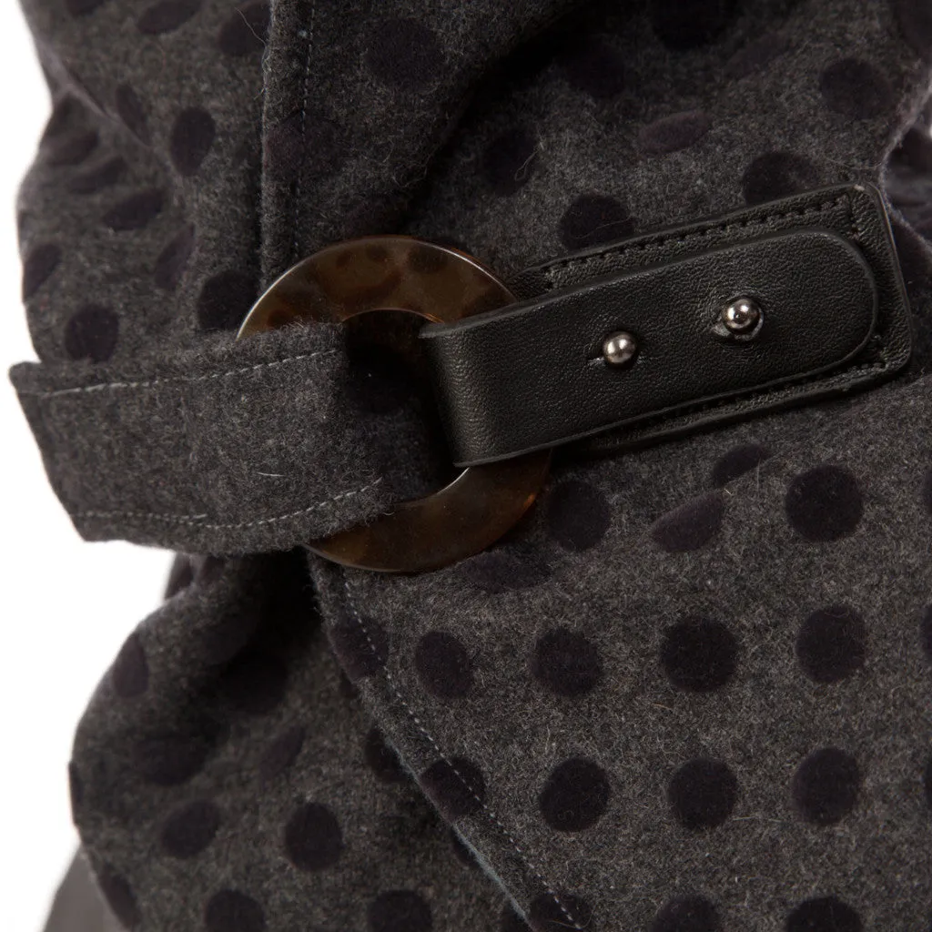 Amal neck cuff