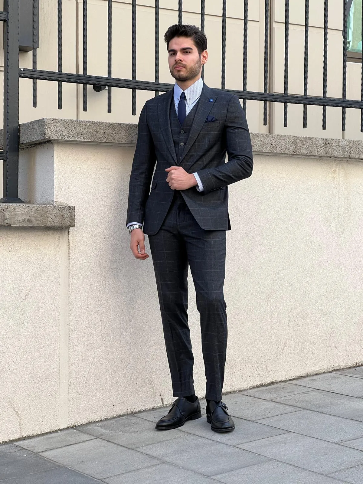 Bojoni Montebello Slim Fit High Quality Plaid Woolen Black Suit