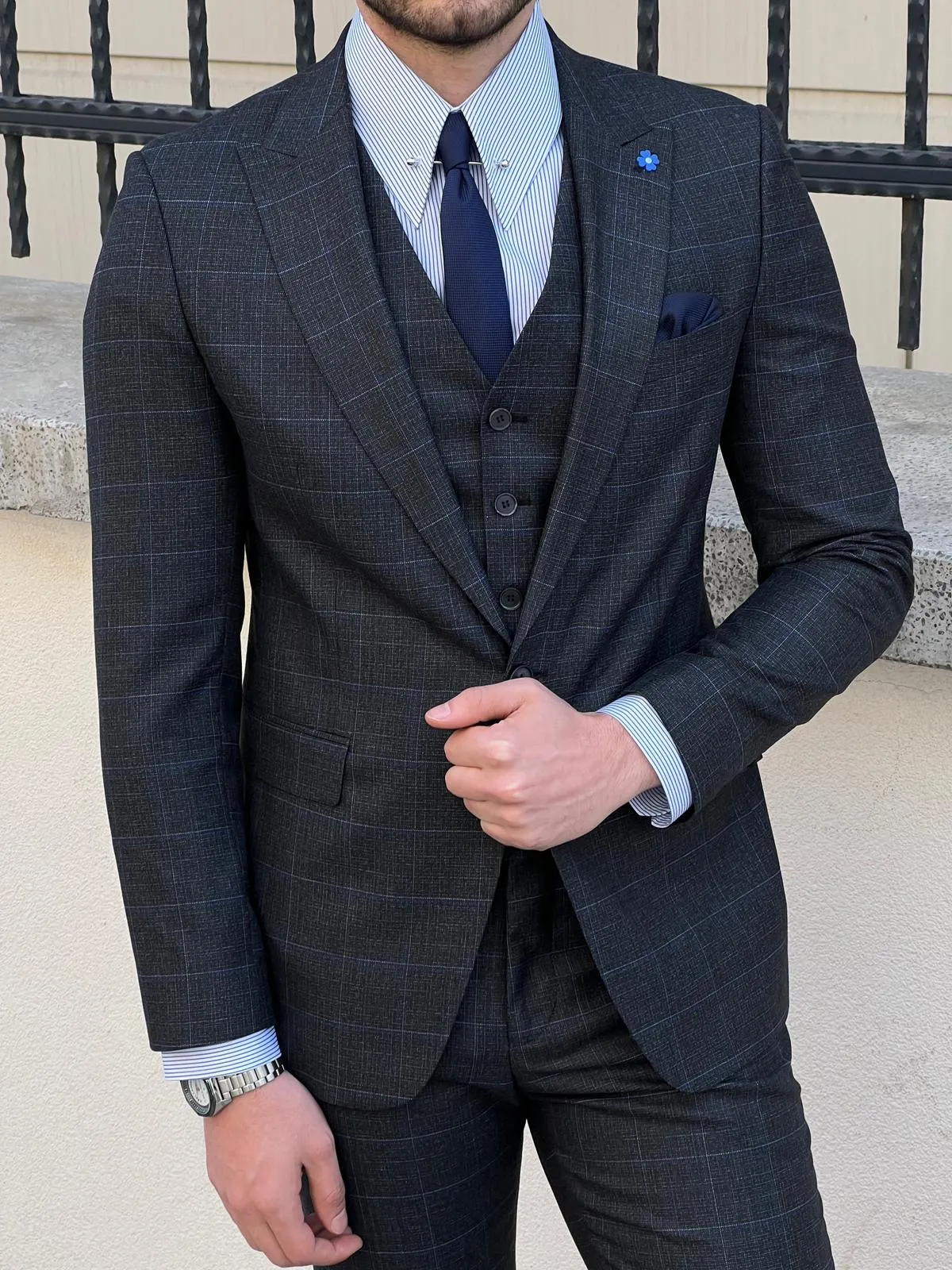 Bojoni Montebello Slim Fit High Quality Plaid Woolen Black Suit