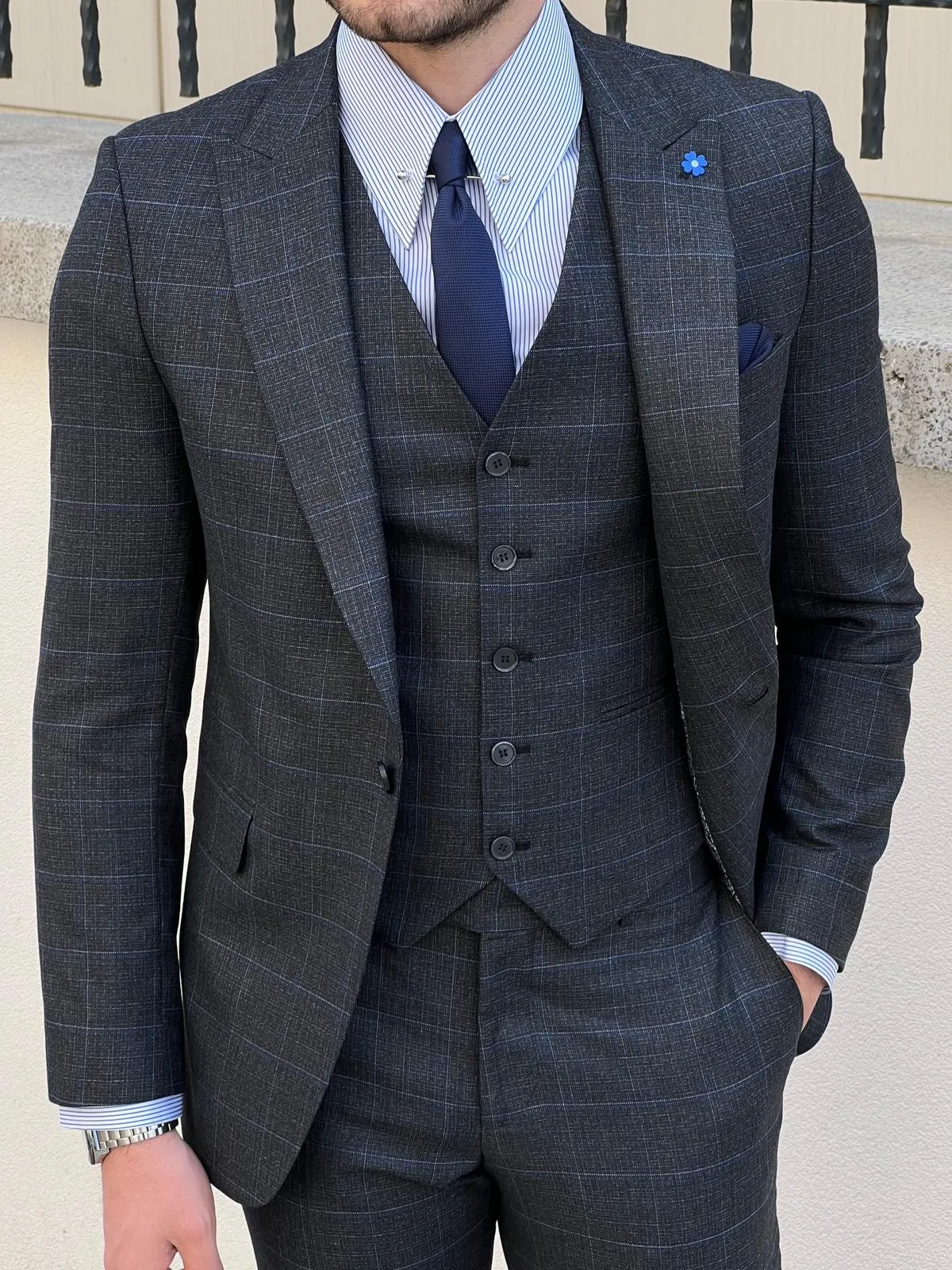 Bojoni Montebello Slim Fit High Quality Plaid Woolen Black Suit