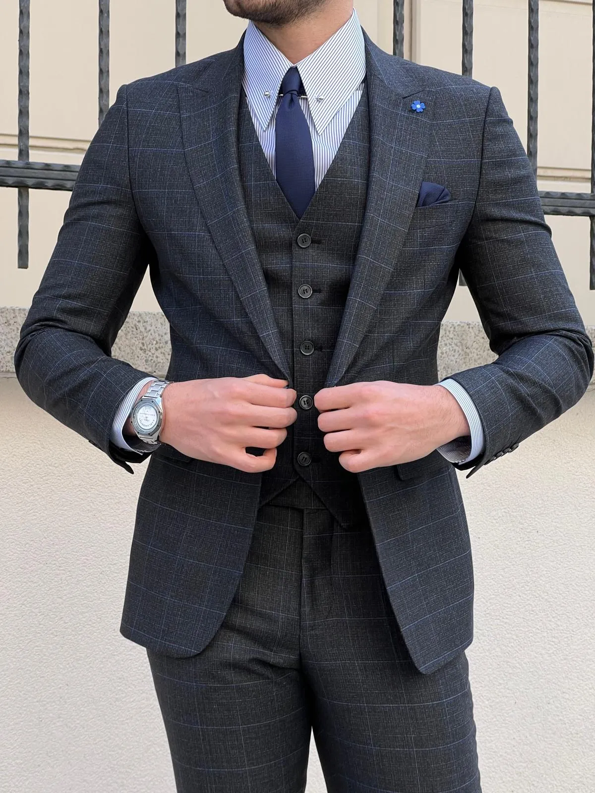Bojoni Montebello Slim Fit High Quality Plaid Woolen Black Suit