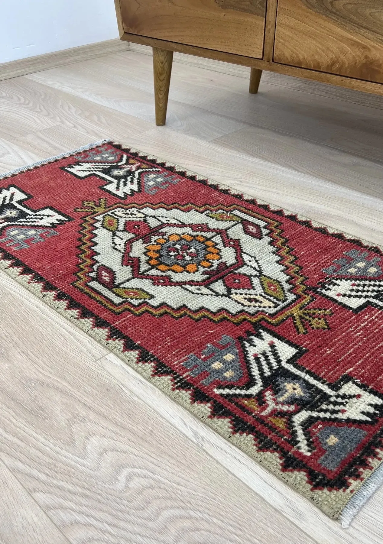 Carma - Vintage Turkish Small Rug