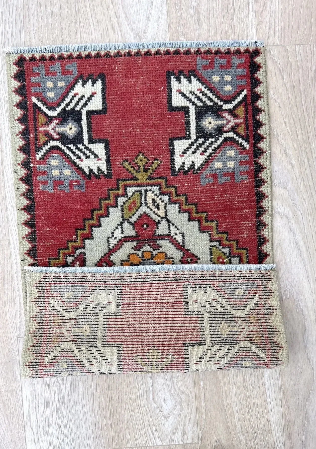 Carma - Vintage Turkish Small Rug