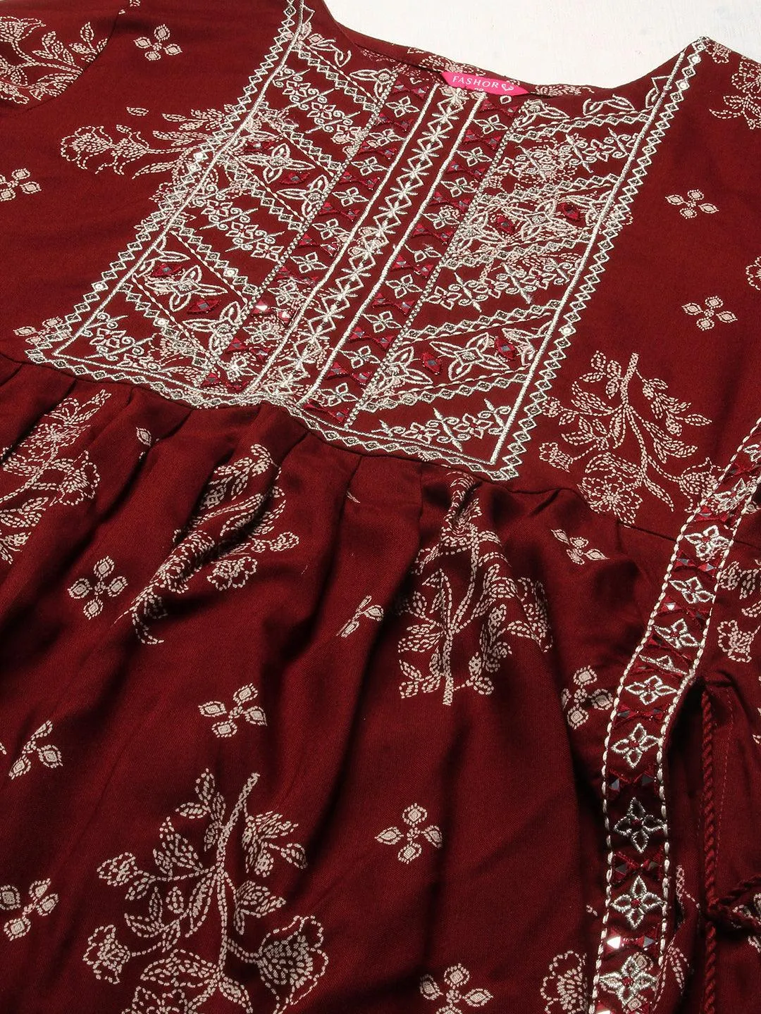Floral Printed Embroidered Kurta With Pants - Maroon