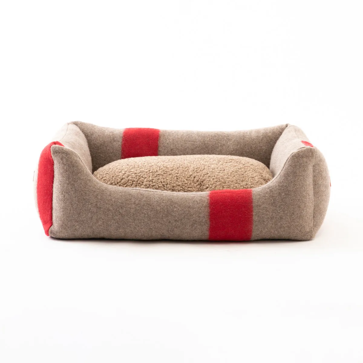 Henri Recycled Wool Dog Bed