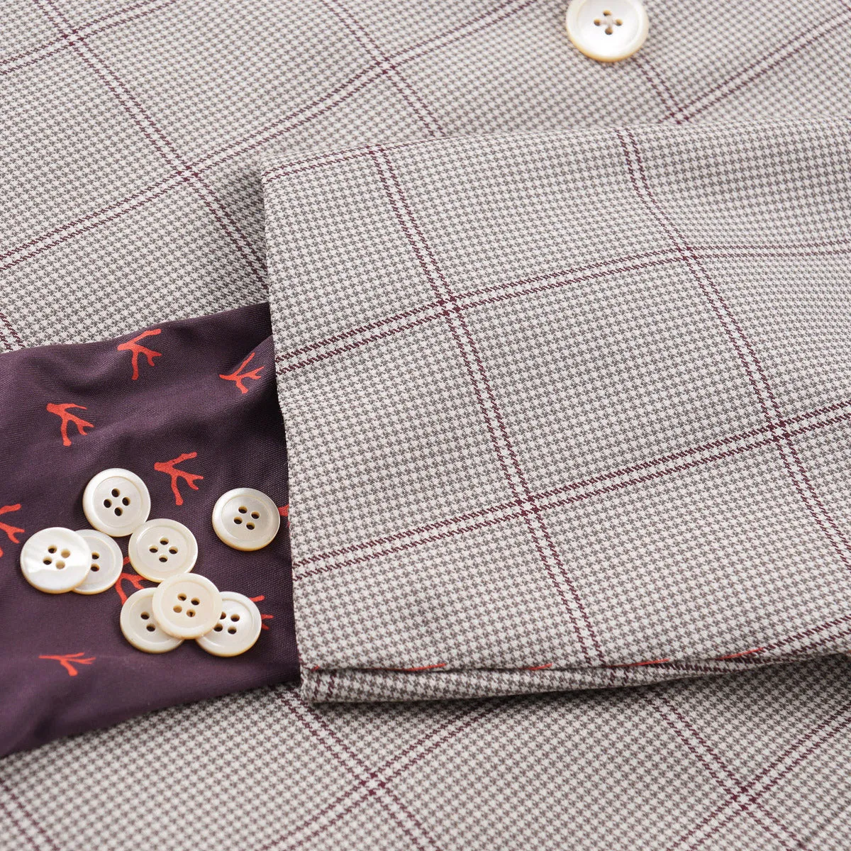 Isaia 'Sanita' Super 140s Wool Suit
