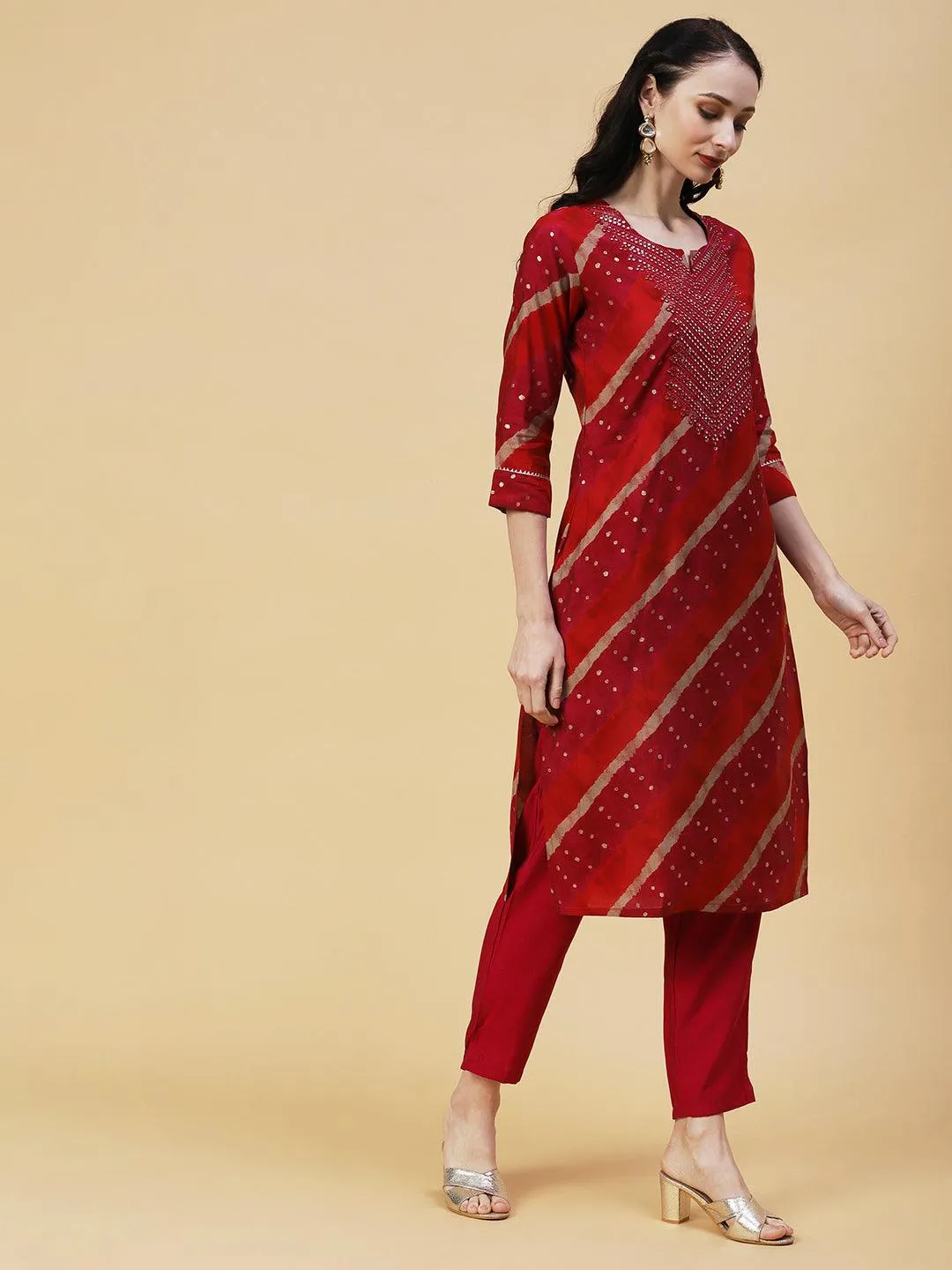 Lehriya & Foil Printed Mirror & Resham Embroidered Kurta With Pants - Red