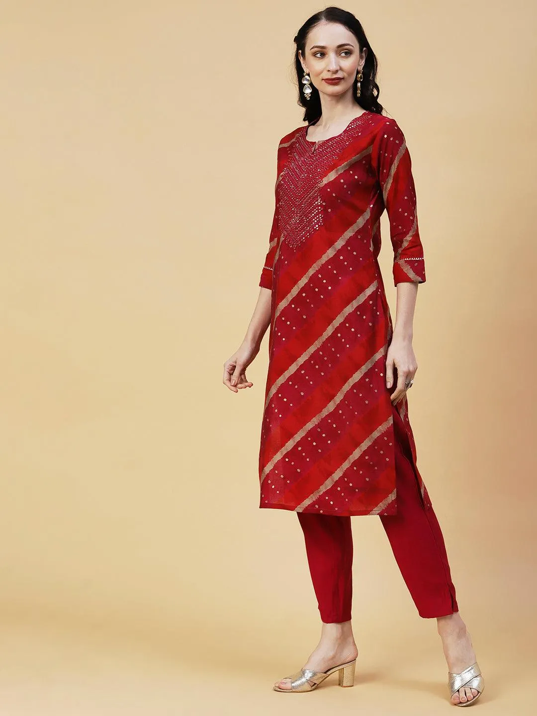 Lehriya & Foil Printed Mirror & Resham Embroidered Kurta With Pants - Red