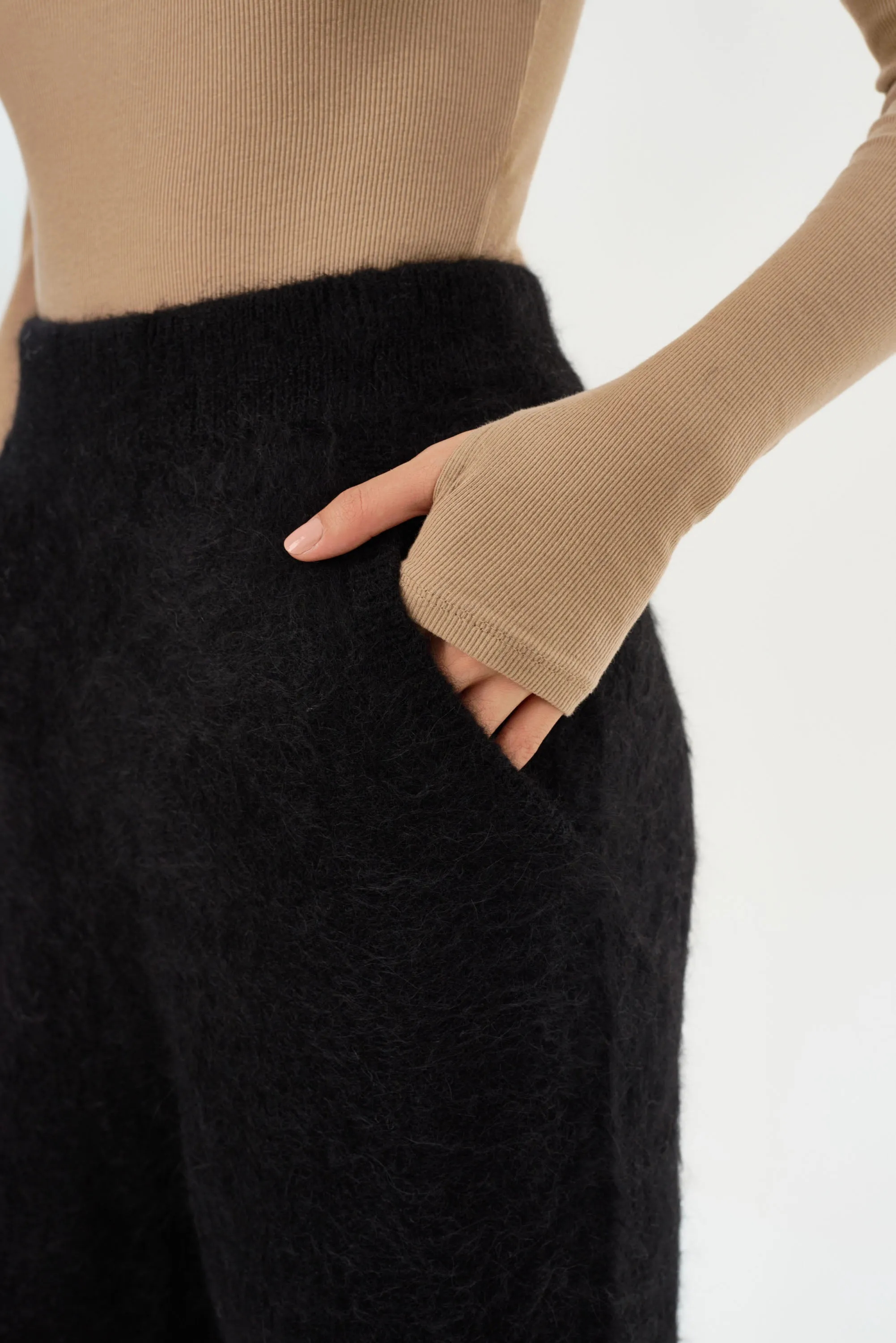TARAN | Wool Pants